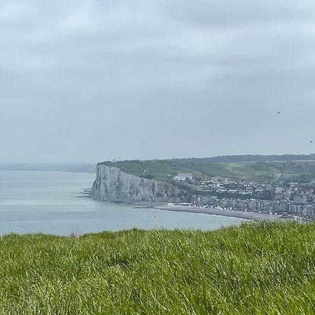 Caprices De Mer Appartement Avec Grand Balcon Et Vue A 300 M Plage, Apercu Mer, Lit Queen Size, Mers Les Bains Le Treport , Petit Dejeuner En Option, 2 Velos Fournis Εξωτερικό φωτογραφία
